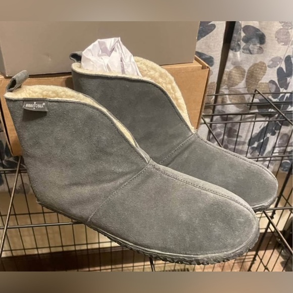 Minnetonka Men's Tamson Gray Suede indoor outdoor sherpa  lined‎ shoe size 12 - Picture 4 of 7